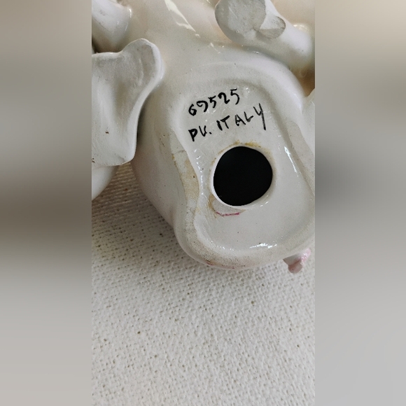 Vintage 3 Piggies Porcelain Figurine Handcrafted In Italy Signed 6 3/4" long L-3 - Picture 6 of 11